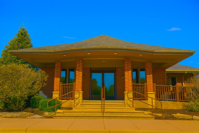 More details for 3601 McDonough St, Joliet, IL - Office for Sale