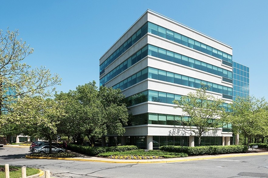 4041 Powder Mill Rd, Beltsville, MD for lease - Building Photo - Image 3 of 28