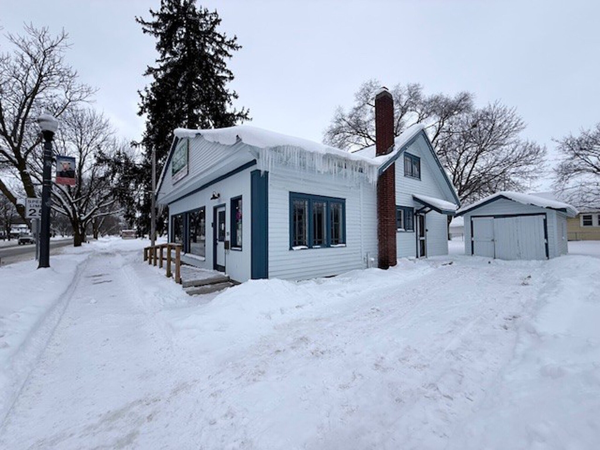 210 S Main St, Wayland, MI à louer Photo principale- Image 1 de 17