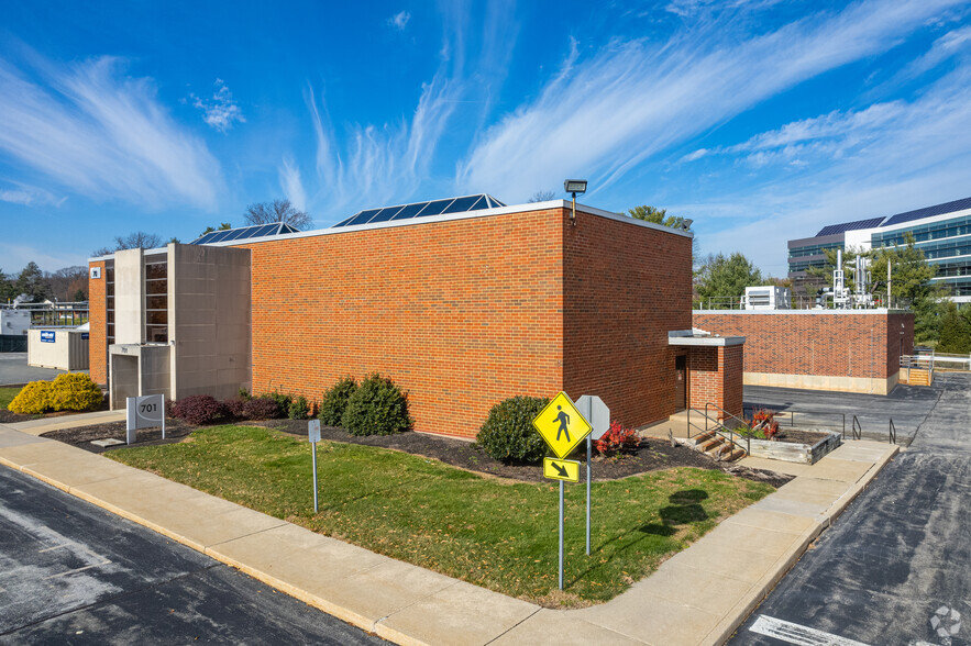 984 Centre Rd, Wilmington, DE for lease - Building Photo - Image 3 of 7