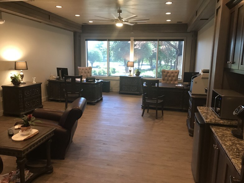 102 Hidden Pastures Dr, Cramerton, NC à vendre - Photo intérieure - Image 3 de 29