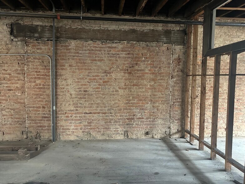 30 Campbell Ave SW, Roanoke, VA à vendre - Photo du bâtiment - Image 2 de 6