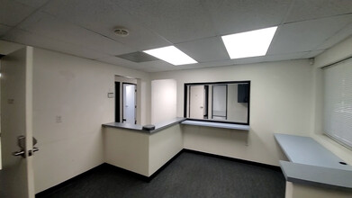 1060 San Bernardino Rd, Upland, CA for lease Building Photo- Image 1 of 21