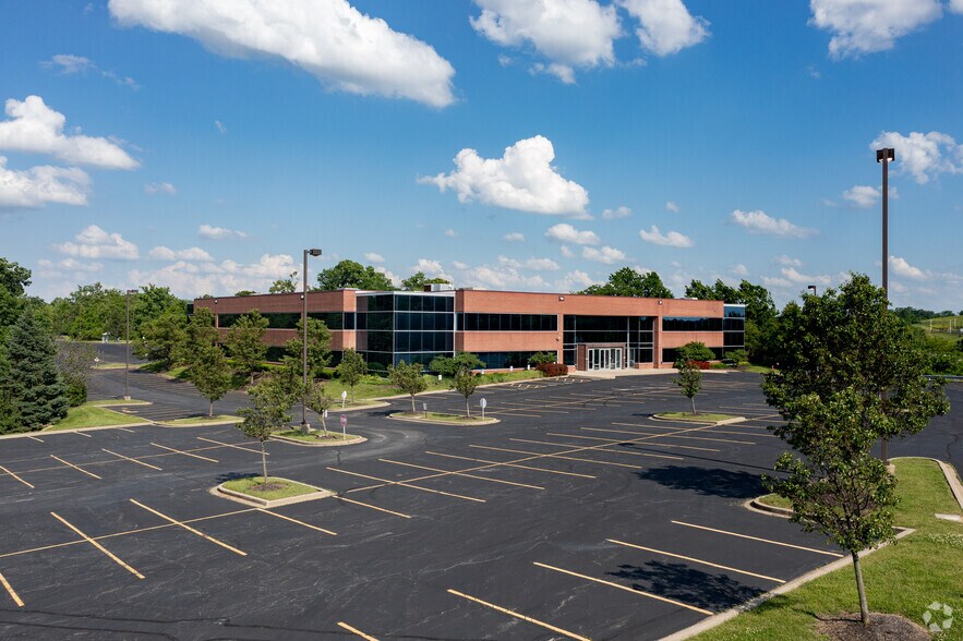 1101 Pacific Ave, Erlanger, KY à louer - Photo du bâtiment - Image 2 de 18