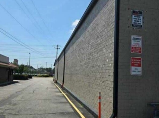 532 N Mcpherson Church Rd, Fayetteville, NC à vendre - Photo du bâtiment - Image 3 de 9