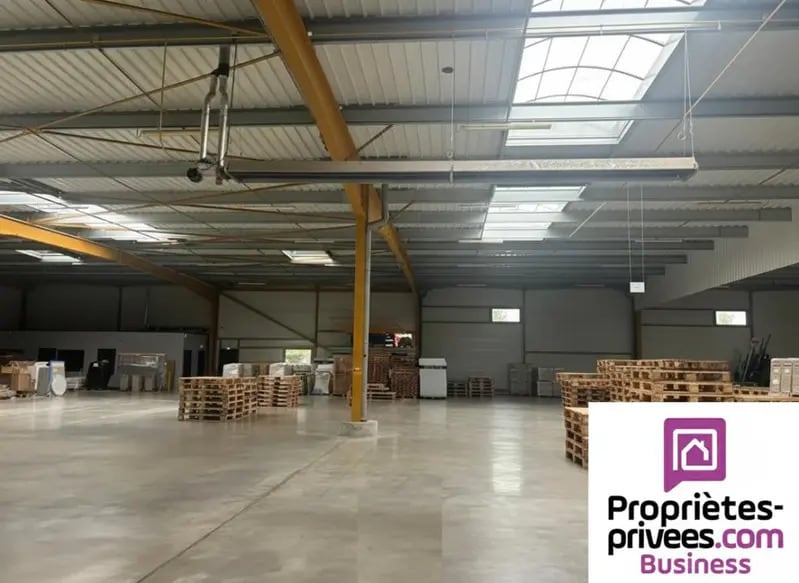Industrial in Colomiers for lease Building Photo- Image 1 of 4