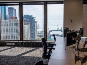 111 E Wacker Dr, Chicago, IL for lease Building Photo- Image 2 of 7