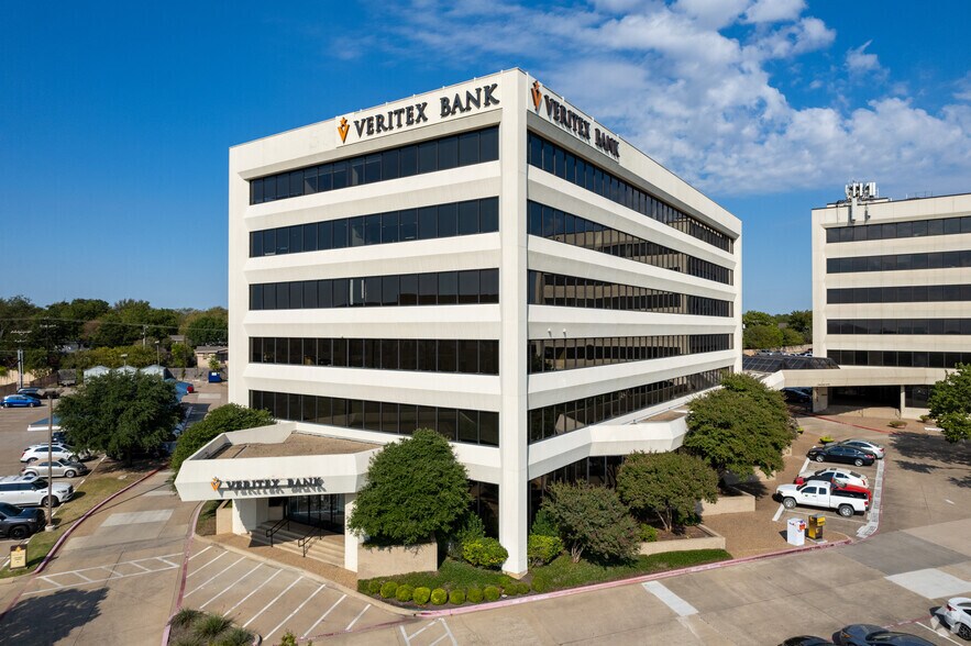 3880 Hulen St, Fort Worth, TX à louer - Photo principale - Image 1 de 16