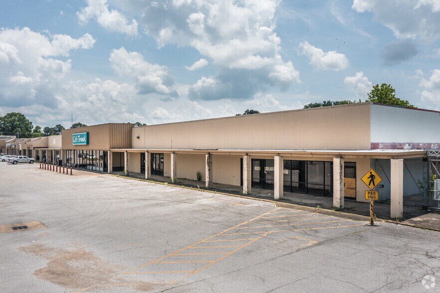 231 Martin Luther King Jr Dr, Holly Springs, MS à louer - Photo principale - Image 3 de 3