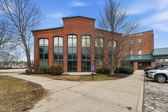 3550 Main St, Springfield, MA à louer Photo intérieure- Image 1 de 11