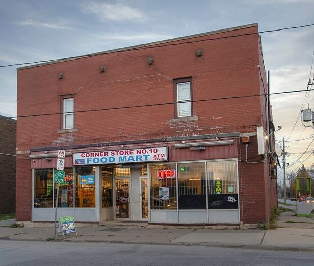 3689 Sandwich St, Windsor, ON for sale Building Photo- Image 1 of 1
