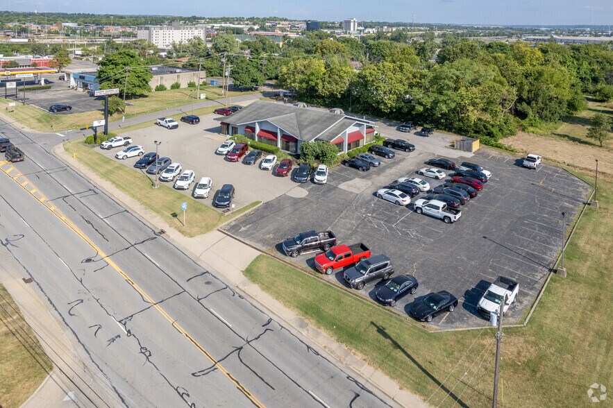 2400 E Sharon Rd, Sharonville, OH à vendre - Aérien - Image 2 de 4