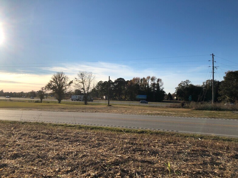 1867 Am Nash St, Manning, SC à vendre - Photo du bâtiment - Image 2 de 5