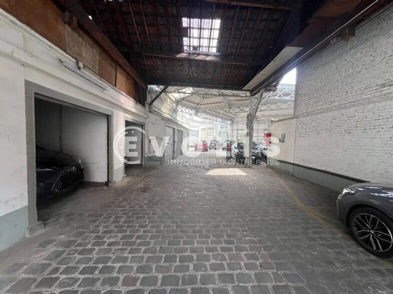 Flex dans Charenton-le-Pont à louer - Photo du bâtiment - Image 3 de 12