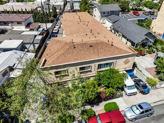 Plus de détails pour 5005 Axtell St, Los Angeles, CA - Multi-résidentiel à vendre