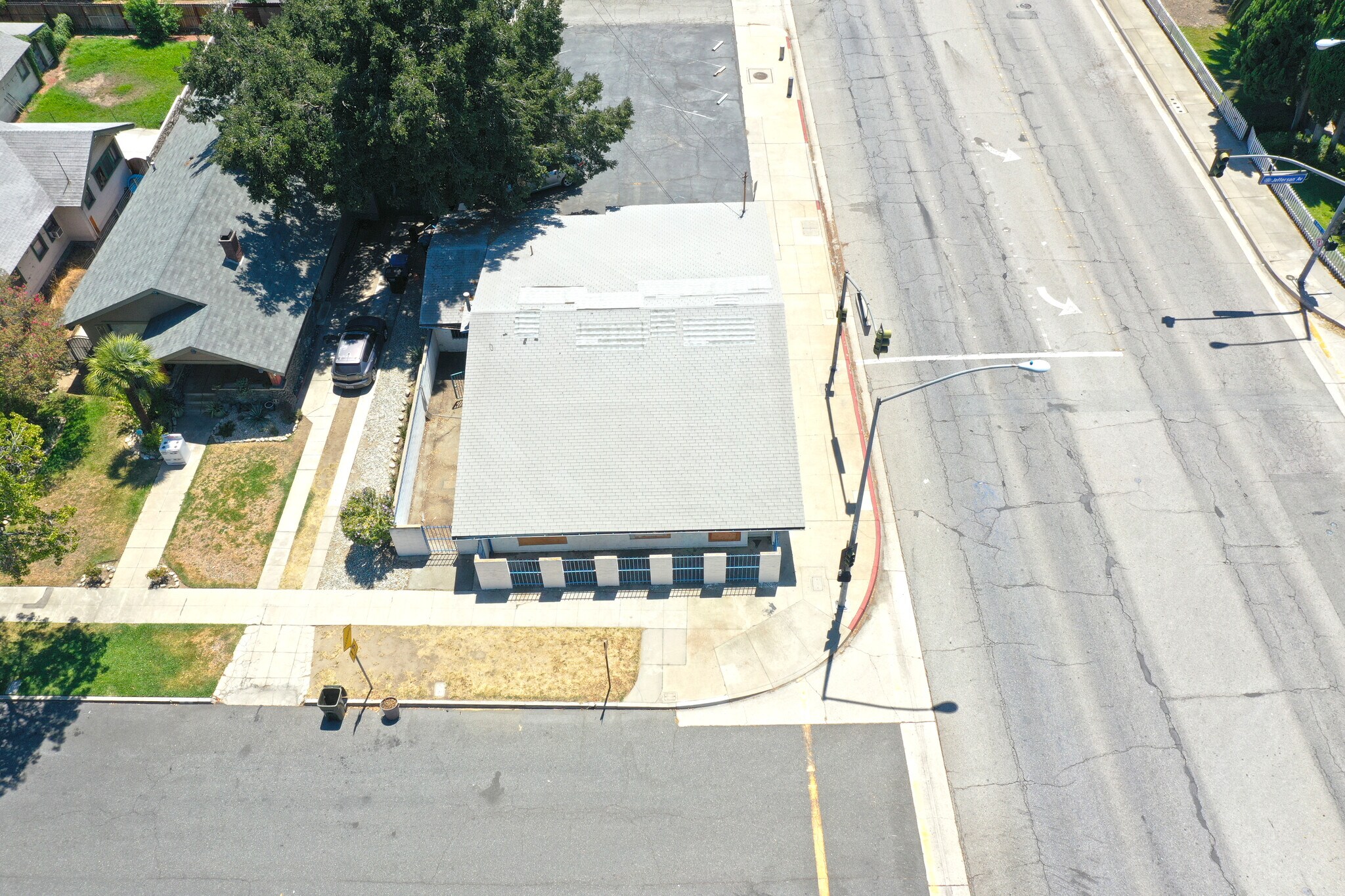 1192 Garey Ave, Pomona, CA à vendre Aérien- Image 1 de 24