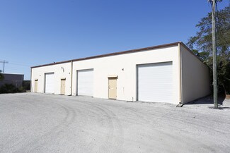Plus de détails pour 3255 Fairfield Ave S, Saint Petersburg, FL - Industriel à louer