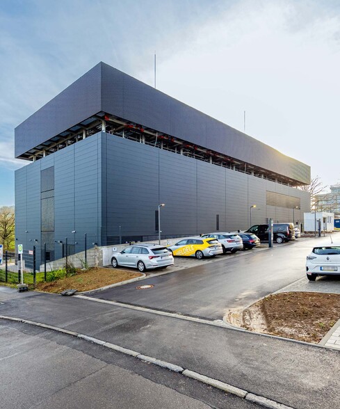  for sale - Primary Photo - Image 1 of 12