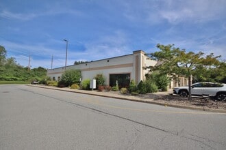 495 Schutt Rd, Middletown, NY for lease Interior Photo- Image 1 of 13