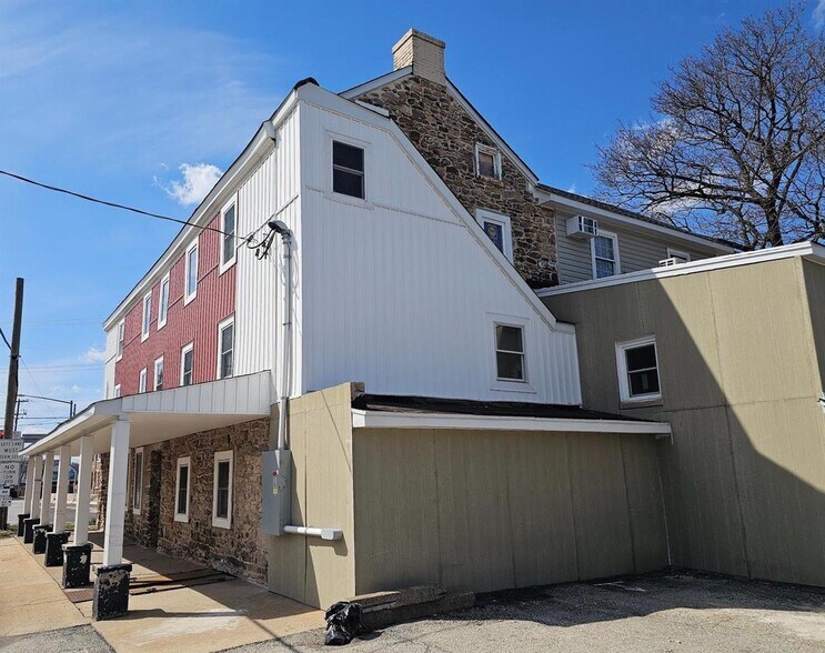 2797 Egypt Rd, Audubon, PA à vendre - Photo du bâtiment - Image 3 de 35