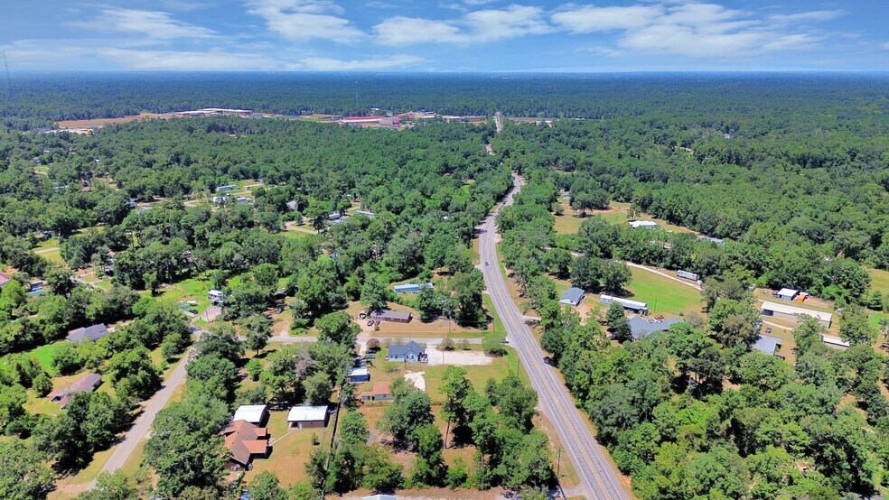 14112 FM 1485 Rd, Conroe, TX à vendre - Photo du bâtiment - Image 3 de 27
