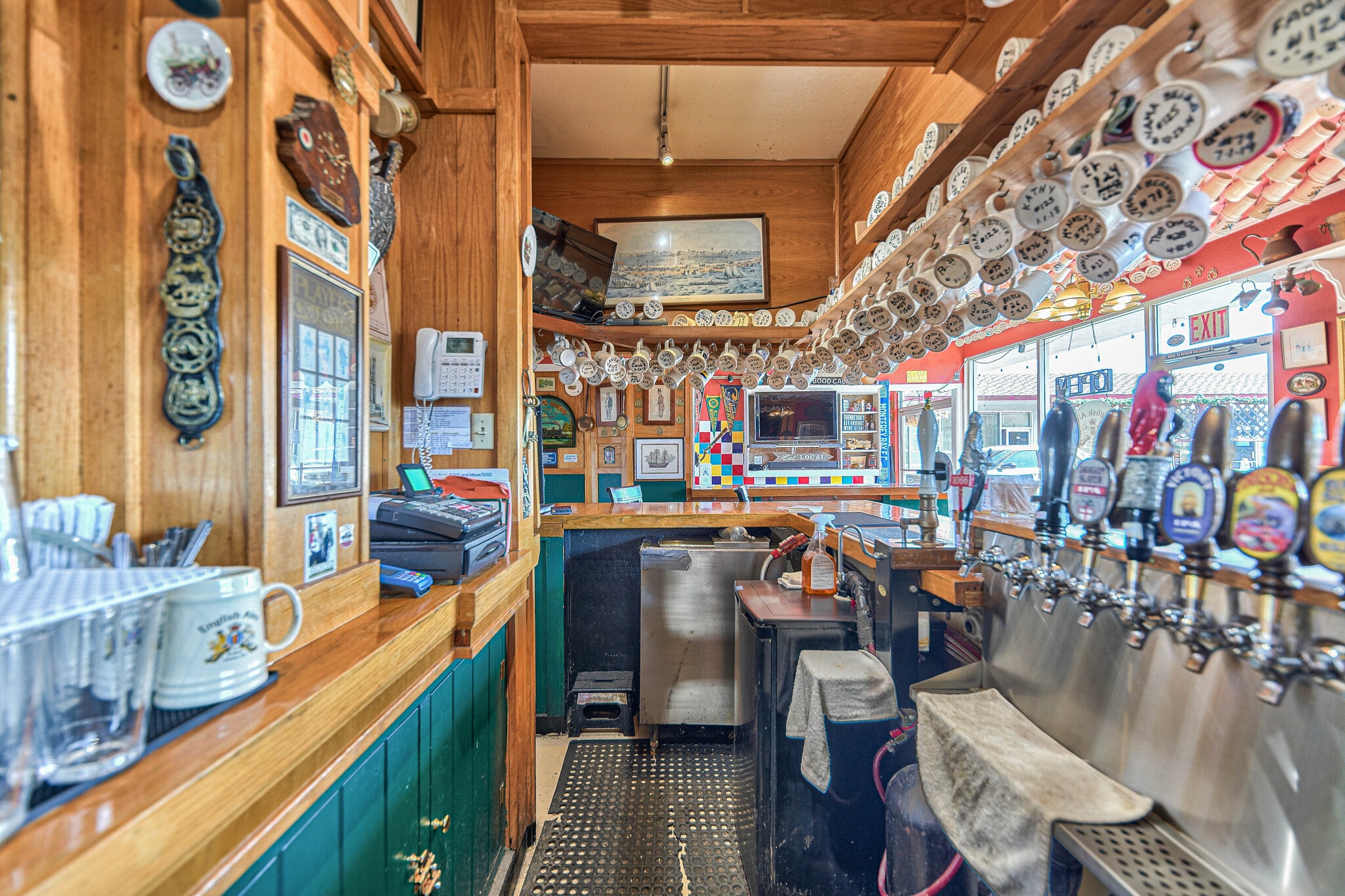 223 Reindollar Ave, Marina, CA for lease Interior Photo- Image 1 of 20