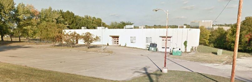 4201 E 100th Ter, Kansas City, MO for sale Primary Photo- Image 1 of 4