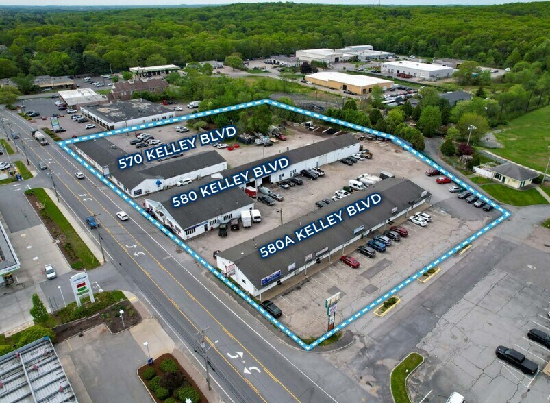 580 Kelley Blvd, North Attleboro, MA à vendre - Photo du bâtiment - Image 2 de 5