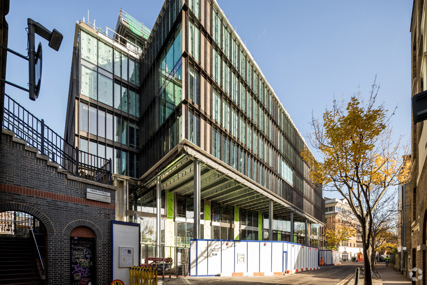 1 Southwark Bridge Rd, London for lease - Building Photo - Image 2 of 3