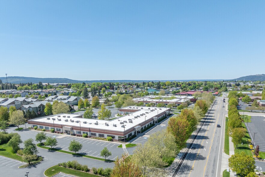 12610 E Mirabeau Pky, Spokane Valley, WA à louer - Aérien - Image 2 de 5