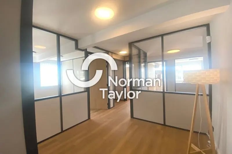 Bureau dans Montpellier à vendre - Photo intérieure - Image 2 de 10