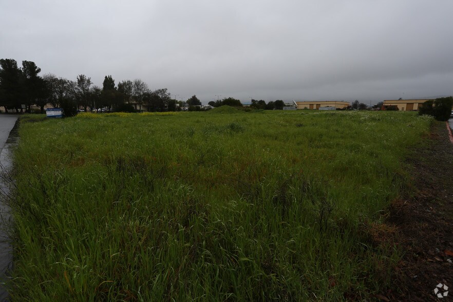 16270 Church St, Morgan Hill, CA à vendre - Photo du bâtiment - Image 3 de 6