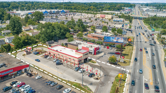 Plus de détails pour 8301 Colerain Ave, Cincinnati, OH - Spécialité à vendre