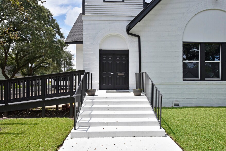 1220 Mulcahy St, Rosenberg, TX à vendre - Photo du bâtiment - Image 3 de 45