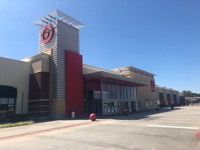 More details for 5600 Roswell Rd NE, Atlanta, GA - Retail for Lease