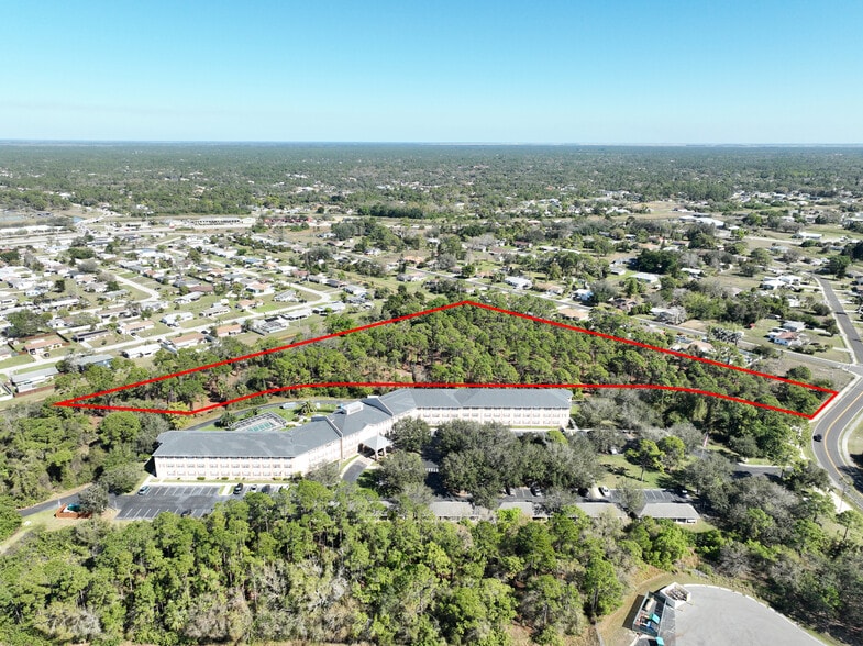 1210 Taylor Ln EXT, Lehigh Acres, FL for sale - Primary Photo - Image 1 of 14