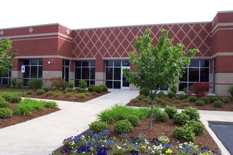 370 Mallory Station Rd, Franklin, TN for lease Building Photo- Image 1 of 4