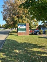 110 Perimeter Park Rd, Knoxville, TN for lease Interior Photo- Image 1 of 6