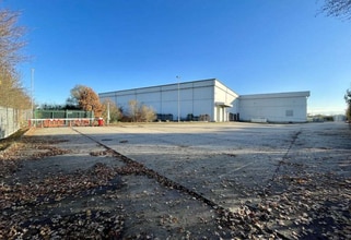 1B Progress Park, Elstow for lease Building Photo- Image 2 of 8