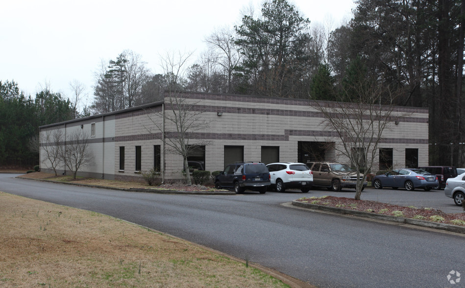 1925 Grassland Pky, Alpharetta, GA for sale - Primary Photo - Image 1 of 3