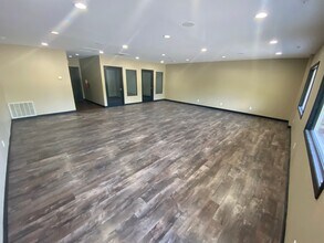 1000-1050 E Commercial Ave, Lowell, IN for lease Interior Photo- Image 2 of 5