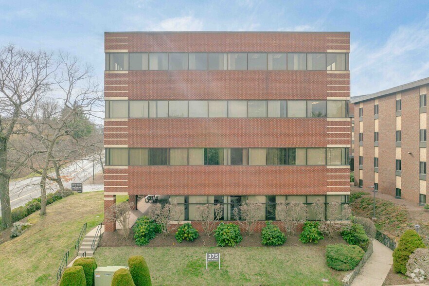 375 Totten Pond Rd, Waltham, MA à vendre - Photo du bâtiment - Image 3 de 8