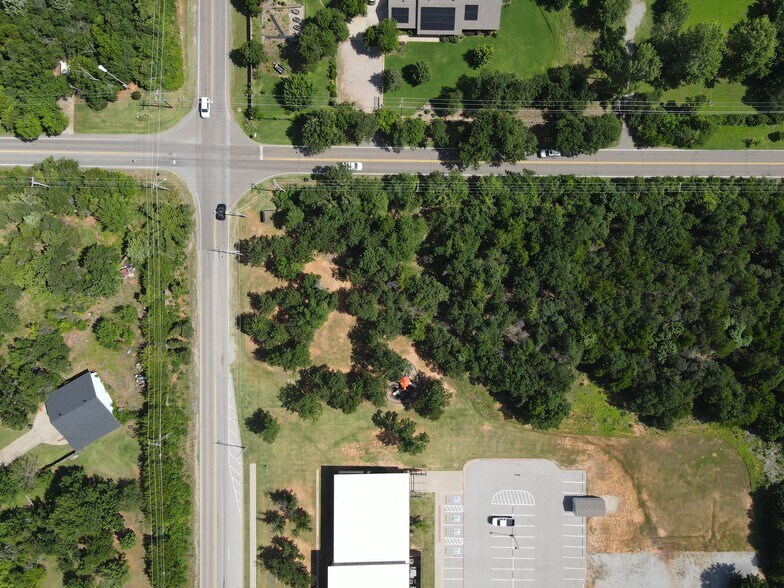 5400 N Coltrane Rd., Edmond, OK à vendre - Photo du bâtiment - Image 2 de 5