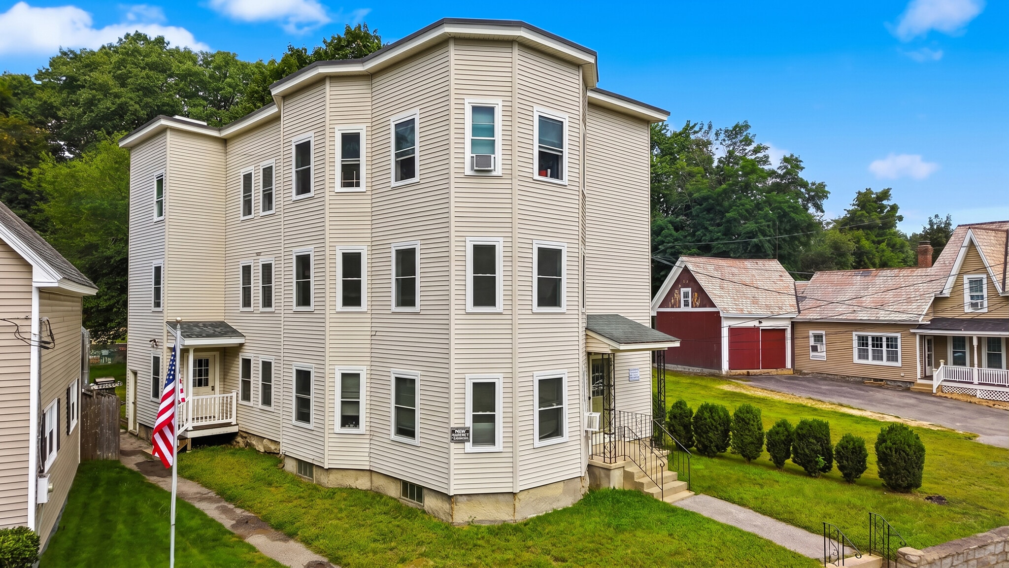 61 B St, Manchester, NH à vendre Photo principale- Image 1 de 34