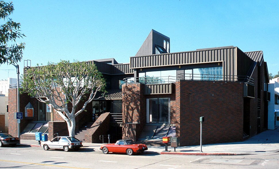 911 Broxton Ave, Los Angeles, CA à louer - Autre - Image 2 de 17