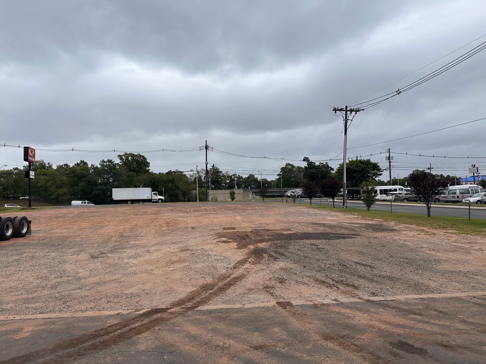 865 US Route 1, Iselin, NJ for lease Primary Photo- Image 1 of 6