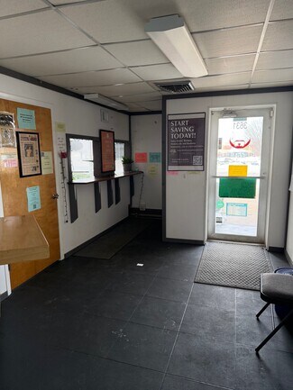 Plus de détails pour 3631 Kutztown Rd, Temple, PA - Bureau à louer