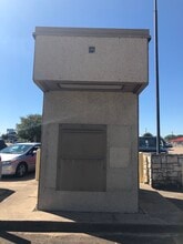 344 SW Wilshire Blvd, Burleson, TX à louer Photo du bâtiment- Image 1 de 2
