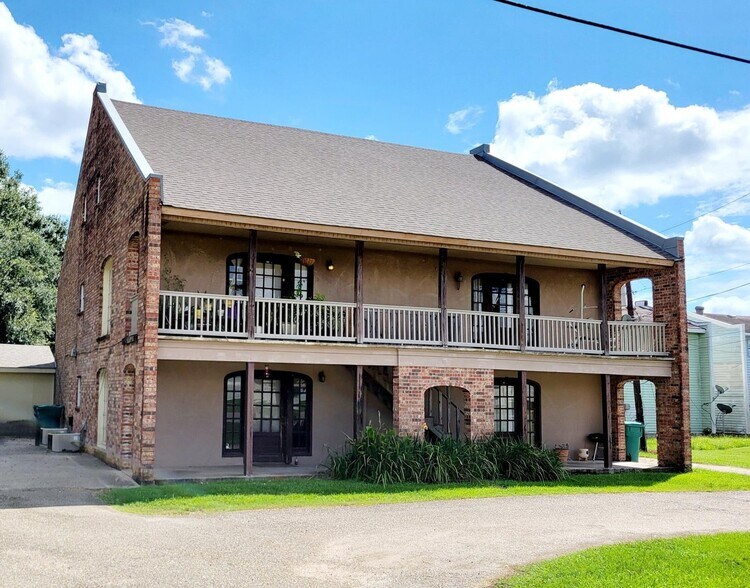 145 Guillot Rd, Youngsville, LA à vendre - Photo principale - Image 1 de 1