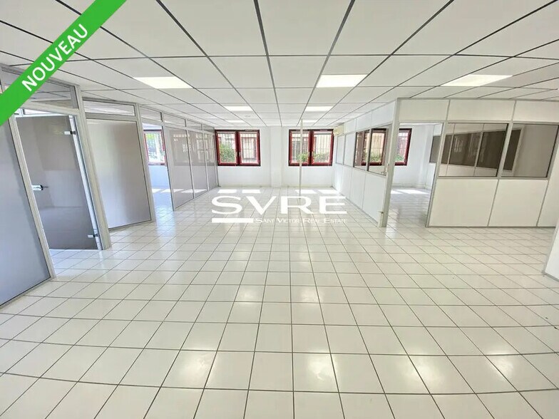 Bureau dans Aubagne à louer - Photo intérieure - Image 2 de 13